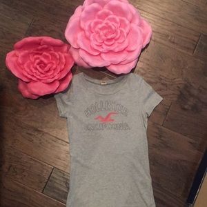 Hollister shirt like new⭐️☀️